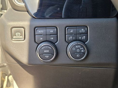 Certified 2023 Chevrolet Silverado 1500 LT Trail Boss w/ LT Trail Boss Premium Package image 25