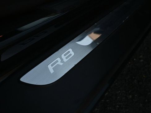Used 2008 Audi R8 V8 image 46