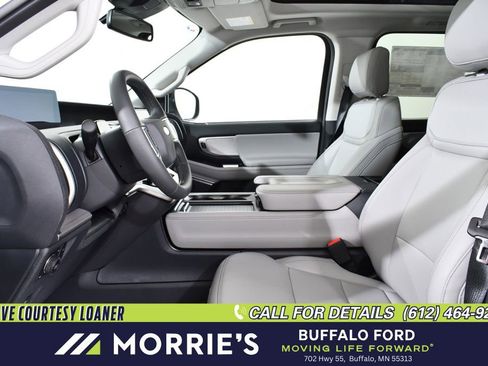 New 2025 Ford Expedition Max Active image 6