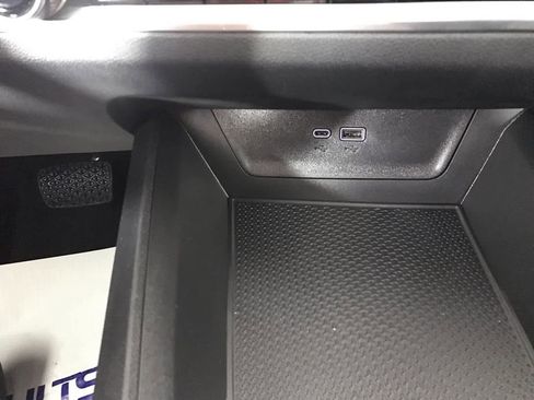 New 2026 Chevrolet Equinox RS image 33