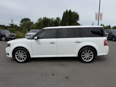 Used 2019 Ford Flex Limited FWD image 5