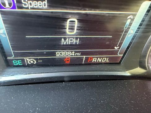 Used 2019 GMC Acadia SLT w/ LPO, Cargo Package image 10