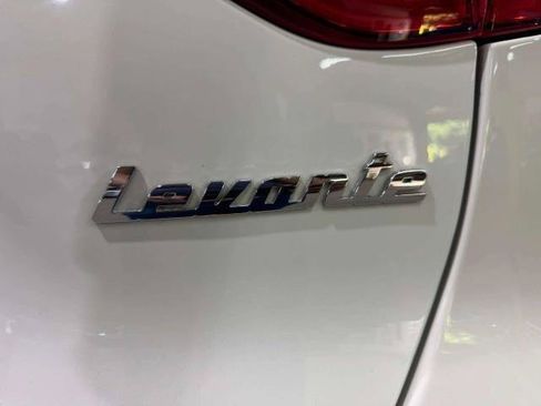 Used 2017 Maserati Levante S AWD/4WD image 55
