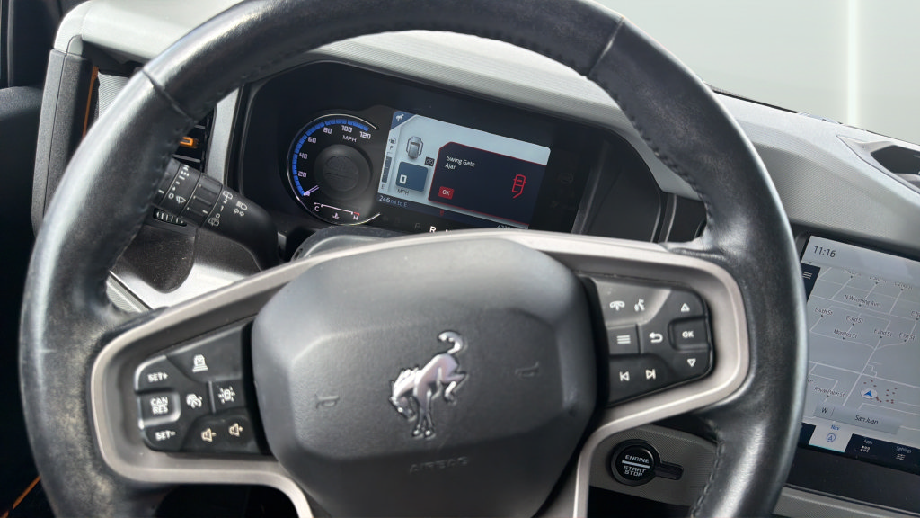 Used 2023 Ford Bronco Badlands AWD/4WD image 35