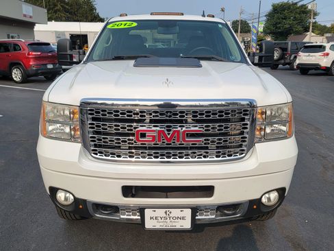 Used 2012 GMC Sierra 3500 Denali image 2