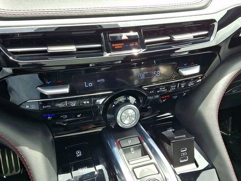 Used 2022 Acura MDX A-Spec AWD/4WD image 16