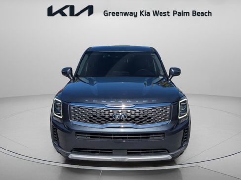 Used 2020 Kia Telluride LX FWD image 2