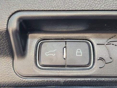 Used 2022 Ford Explorer Timberline image 36