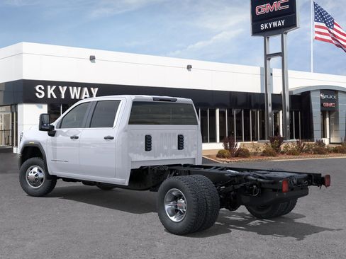 New 2026 GMC Sierra 3500 Pro w/ Snow Plow Prep Package AWD/4WD image 29