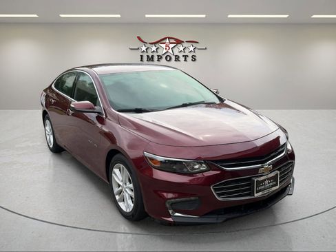 Used 2016 Chevrolet Malibu LT w/ Leather Package FWD image 7