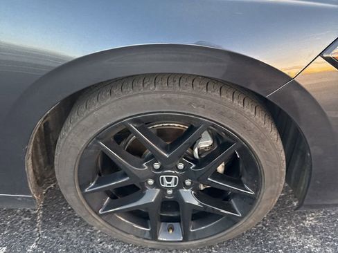 Used 2024 Honda Civic Sport image 23