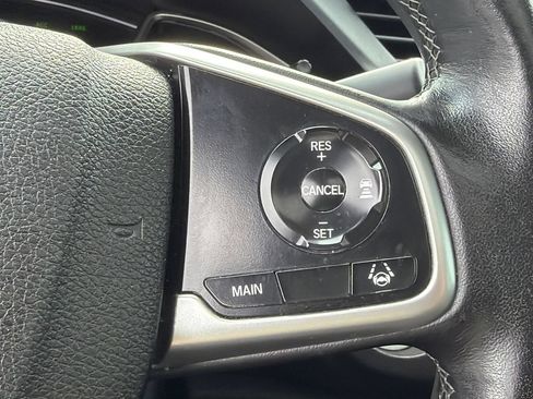 Used 2020 Honda Civic Touring image 25