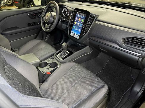 Used 2025 Subaru Forester Premium image 11