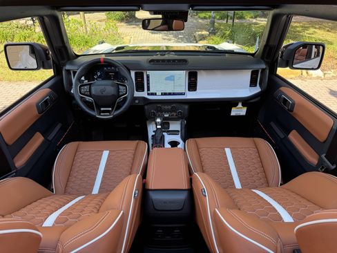 Used 2024 Ford Bronco Raptor image 7