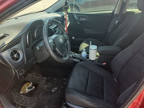 Used 2017 Toyota Corolla iM image 15