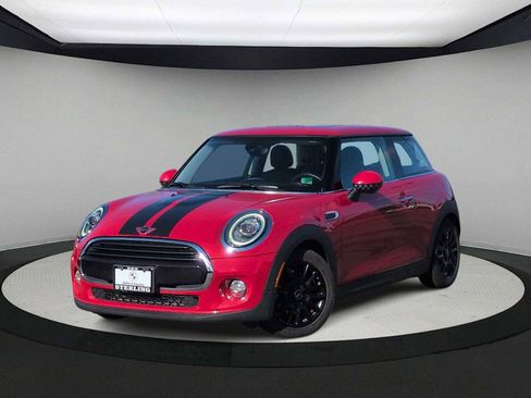 Used 2019 MINI Cooper 2-Door Hardtop image 1