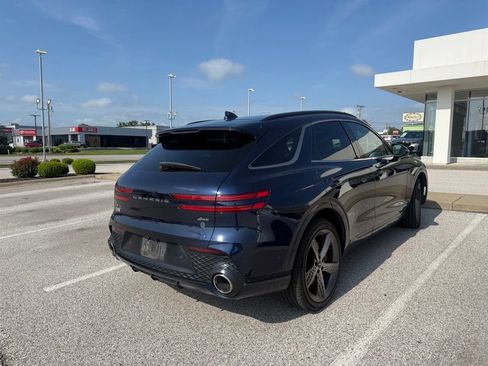 Used 2023 Genesis GV70 2.5T w/ Sport Prestige Package AWD/4WD image 6