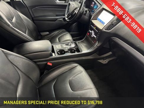 Used 2019 Ford Edge Titanium image 4