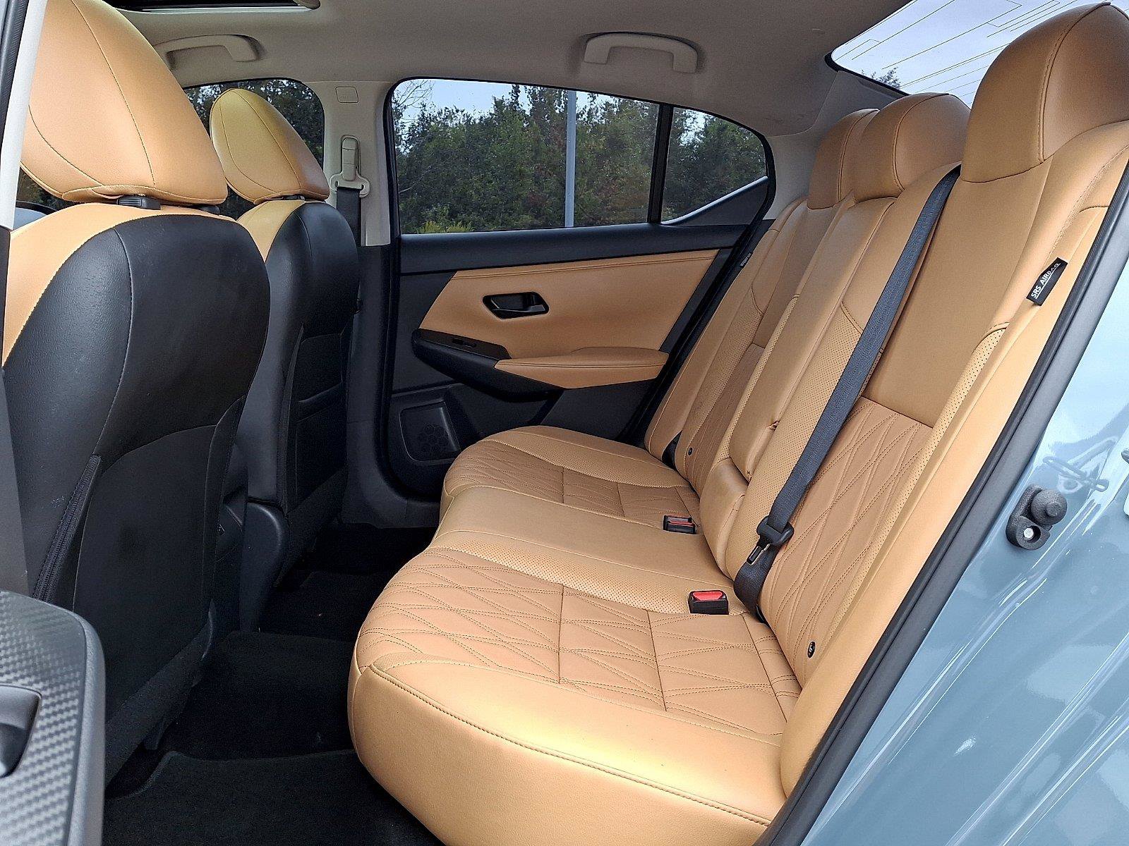 Used 2024 Nissan Sentra SV w/ SV Premium Package FWD image 10