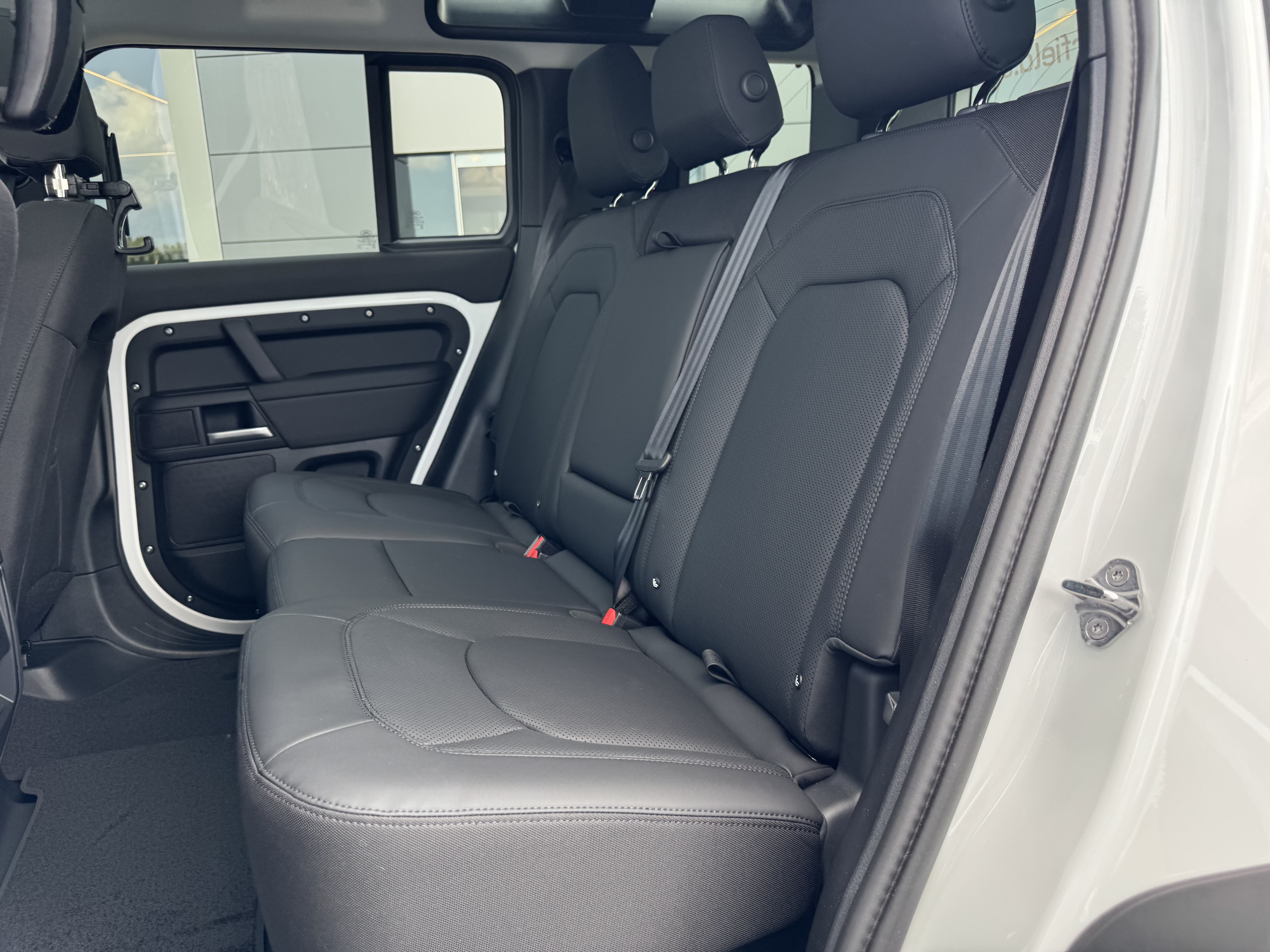 New 2026 Land Rover Defender 110 S AWD/4WD image 27