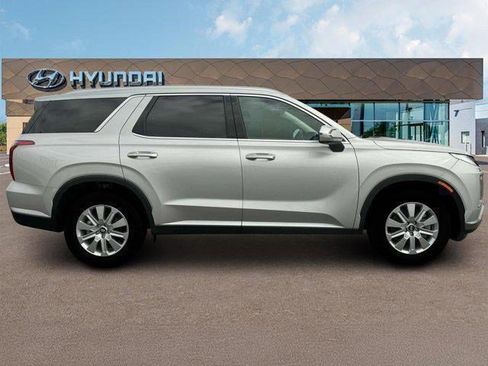 New 2025 Hyundai Palisade SEL image 9