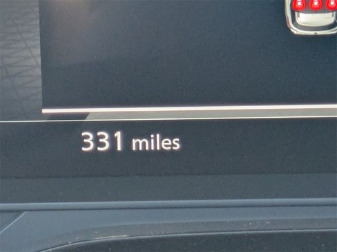 New 2025 Nissan Pathfinder Platinum w/ Cargo Package image 36