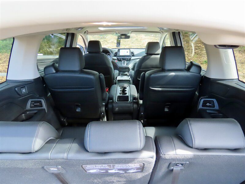 Used 2025 Honda Odyssey EX-L image 12