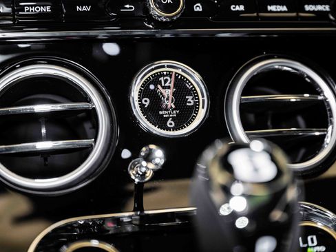 Used 2024 Bentley Continental GT Speed image 34