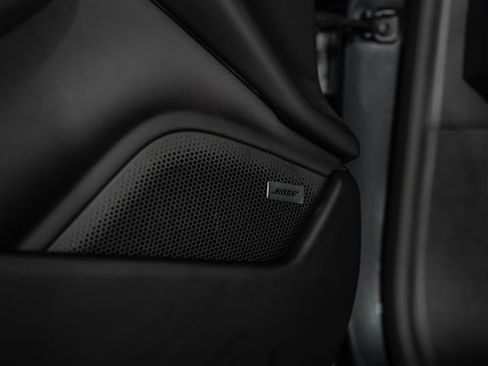 Used 2025 Porsche Taycan 4S image 25