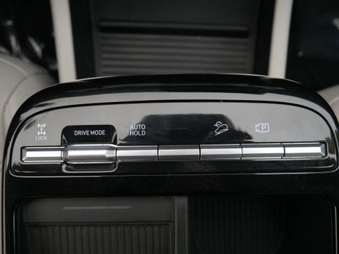 Used 2025 Hyundai Tucson SEL AWD/4WD image 23
