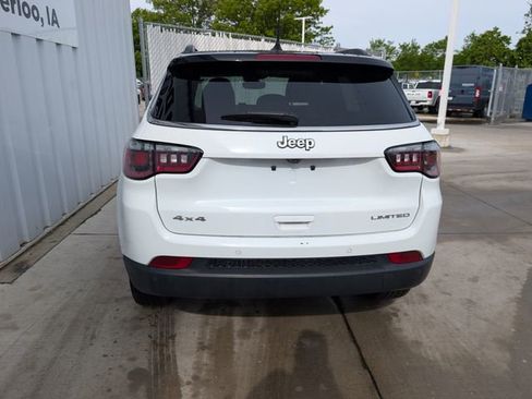 Used 2025 Jeep Compass Limited AWD/4WD image 13
