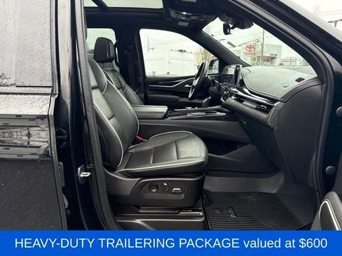 Used 2022 Cadillac Escalade ESV Sport w/ Touring Package image 9