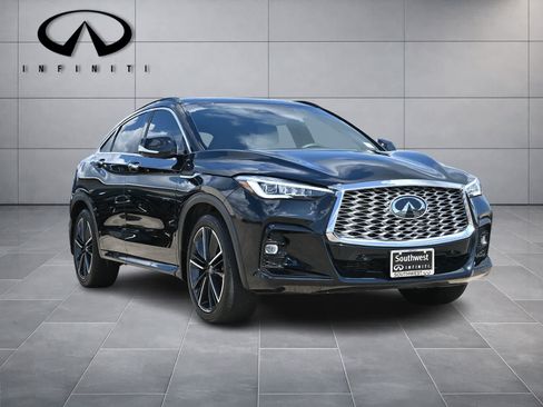 Used 2023 INFINITI QX55 Sensory w/ Lighting Package AWD/4WD image 3