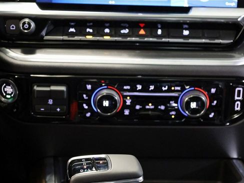 New 2026 Chevrolet Silverado 1500 High Country image 24