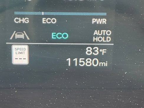 Used 2024 Hyundai Santa Fe SEL FWD image 15