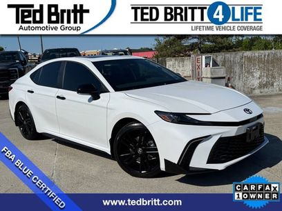 Used 2026 Toyota Camry Hybrid w/ Multimedia Upgrade Package