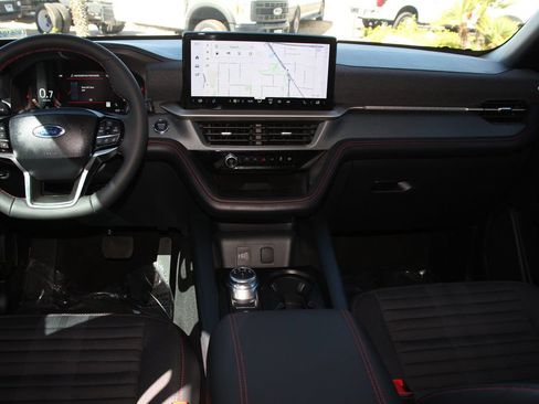Certified 2026 Ford Explorer ST-Line w/ ST-Line Street Pack RWD image 19
