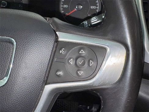 Used 2018 GMC Terrain SLE image 19