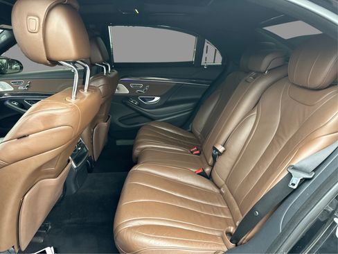 Used 2017 Mercedes-Benz S 550 4MATIC Sedan image 11