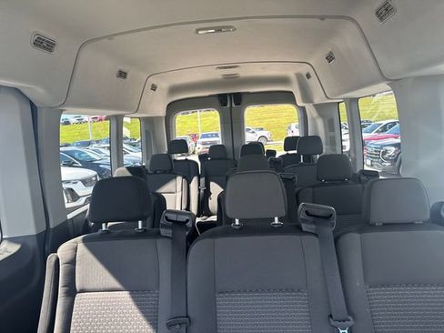 Used 2024 Ford Transit 350 XLT RWD image 12