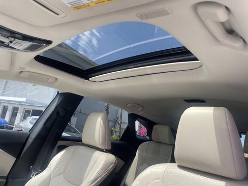 Used 2023 Lexus RX 350 Premium w/ Accessory Package (Z1) FWD image 24