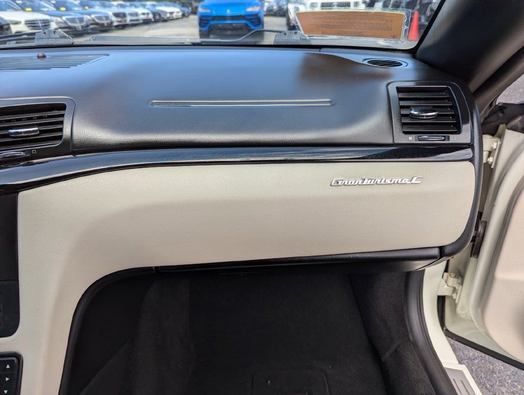 Used 2013 Maserati GranTurismo Convertible RWD image 34