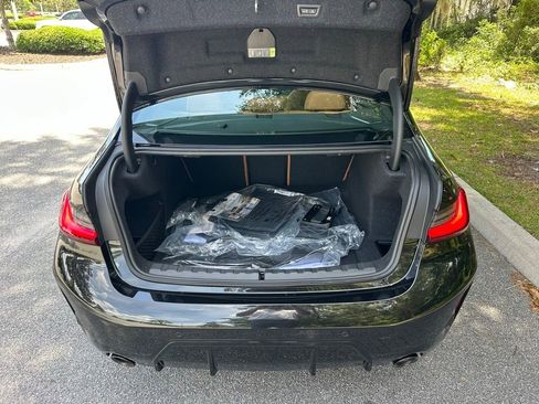 New 2026 BMW 330i Sedan w/ M Sport Package RWD image 24