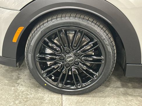 Certified 2023 MINI Cooper S FWD image 32