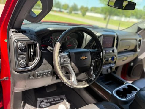 Used 2021 Chevrolet Silverado 3500 LT w/ Convenience Package AWD/4WD image 10