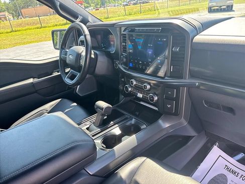 Used 2024 Ford F150 Lariat w/ Equipment Group 502A High AWD/4WD image 13