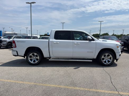 Used 2022 RAM 1500 Big Horn AWD/4WD image 4