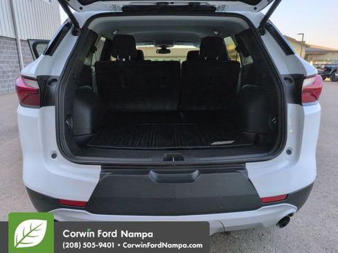 Used 2019 Chevrolet Blazer LT FWD image 29