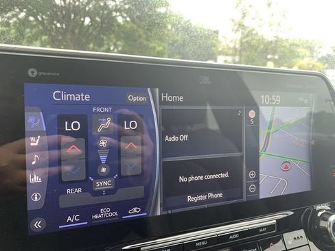 Used 2022 Toyota Highlander Platinum FWD image 21