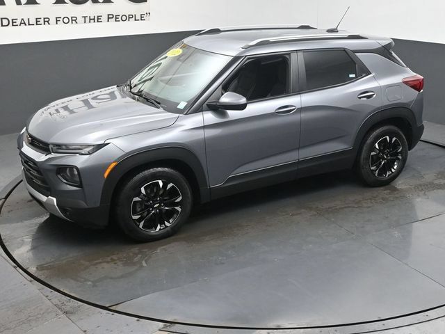 Used 2022 Chevrolet TrailBlazer LT FWD image 44